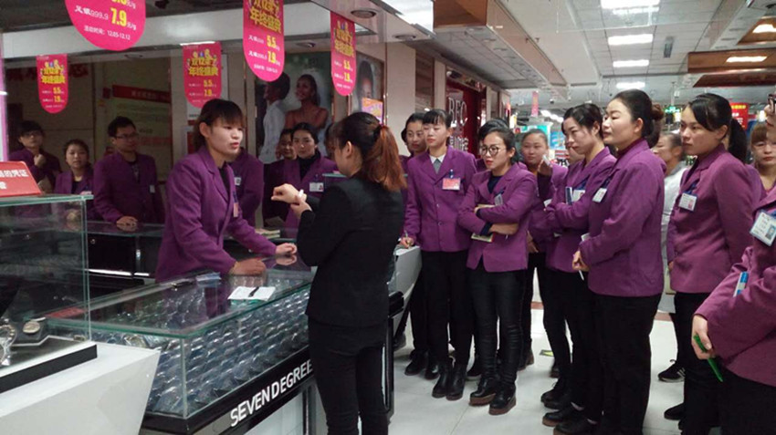 【用心研究本職工作】服務(wù)技能比賽，努力成為更好的自己！