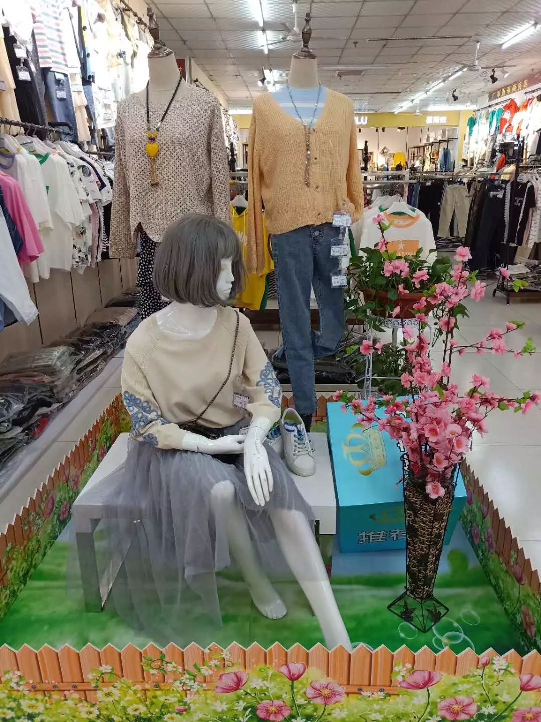 新時代商廈｜春季出游 當然要打扮的美美噠！